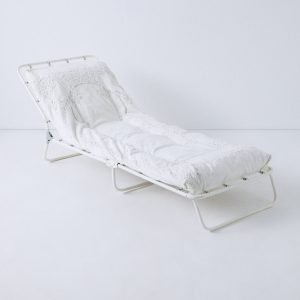White Lace Deck Chair